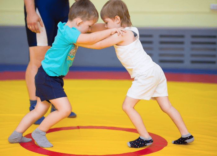 Lucha olímpica escolar